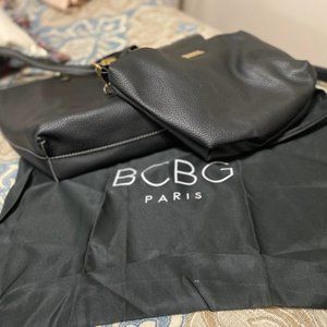 BCBG TOTE WITH REMOVABLE BAG
